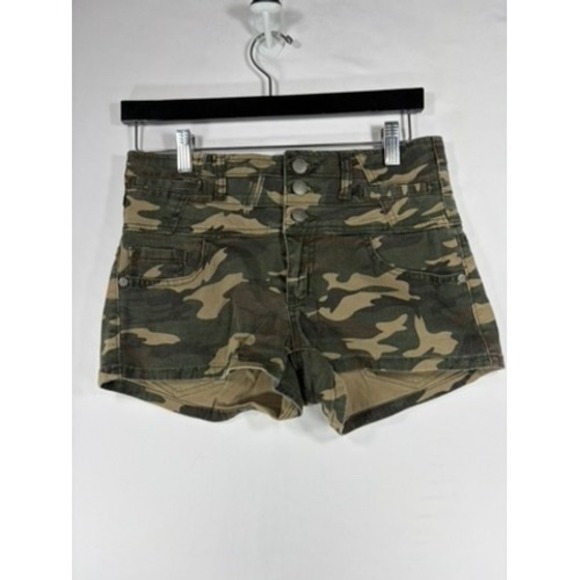 Harmony + Havoc Pants - Harmony + Havoc Camo Shorts Women 7 Green Good High Waist 3-Button Fly